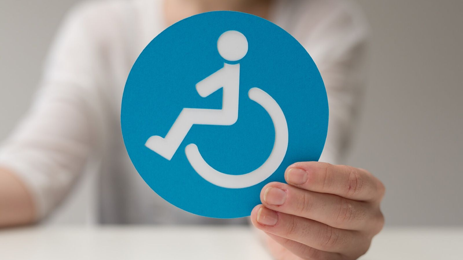 Социальный сайт инвалидов. Медико-социальная экспертиза инвалидов. Значок инвалидности. Экспертиза инвалидности. Инвалидность картинки.