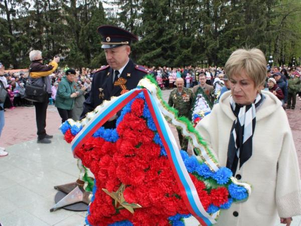 В Чебаркуле проходят праздничные мероприятия, посвященные 9 Мая - Южноуралец - Газета
