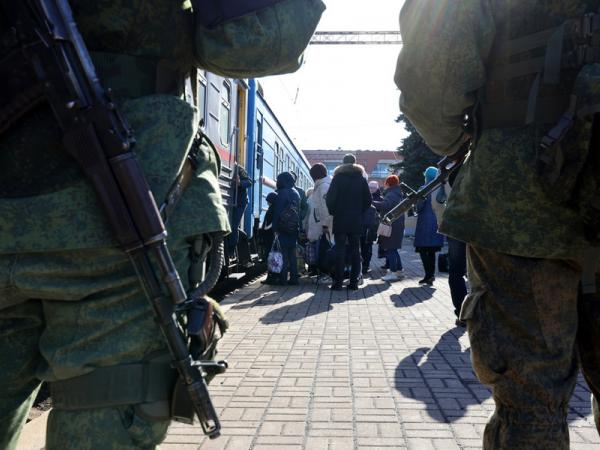 78% россиян поддерживают решение о приёме жителей Донбасса - Южноуралец - Газета