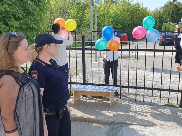 В школах Чебаркуля и Чебаркульского района состоялись торжества, посвященные окончанию учебного года - Южноуралец - Газета