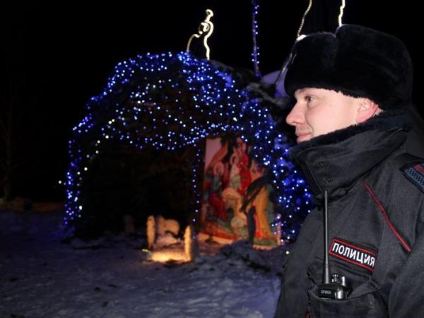Полицейские обеспечили охрану порядка во время праздничных богослужений в Рождество - Южноуралец - Газета