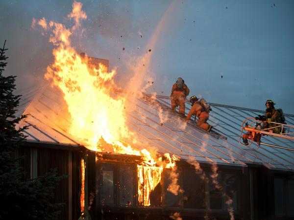 С начала года произошло 455 пожаров - Южноуралец - Газета
