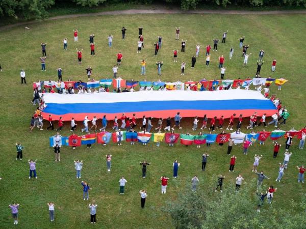 В Челябинскую область приедут более 140 детей из новых регионов - Южноуралец - Газета