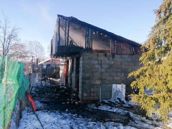 На пожаре погибла женщина - Южноуралец - Газета