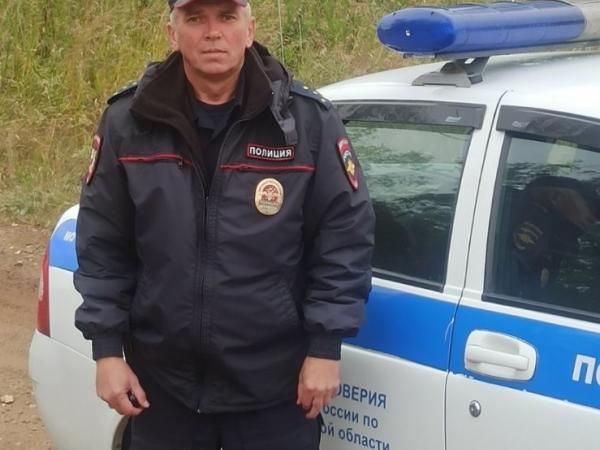 Благодарность участковому уполномоченному полиции выразил глава Травниковского сельского поселения - Южноуралец - Газета